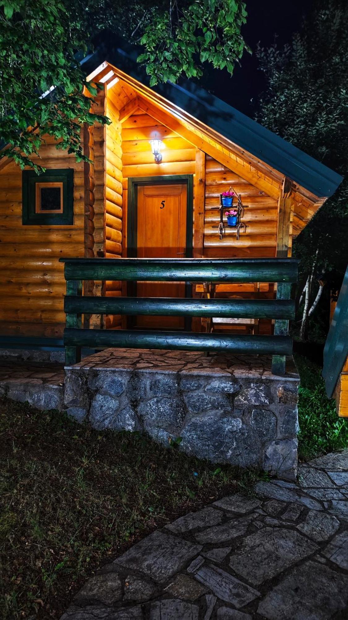 Kozak Apartments & Restaurant Mojkovac Eksteriør bilde